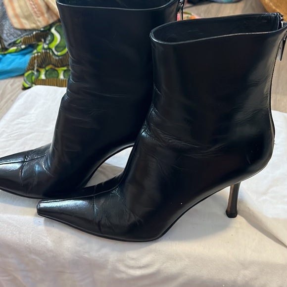 Jimmy Choo shoe - Picture 2 of 10